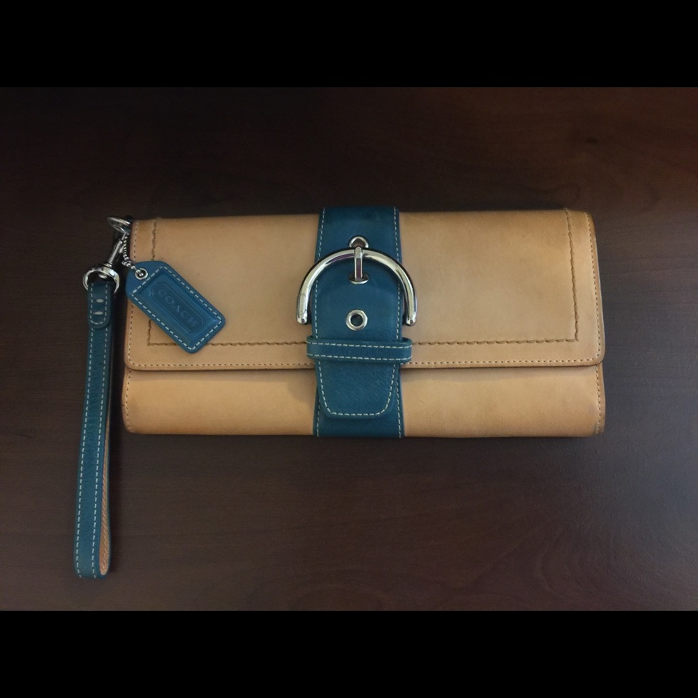 Coach wallet/wristlet